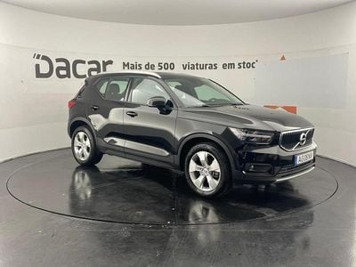Preto Usado 2021 Volvo XC40 Momentum SUV | € 25.899 (Bom preço)