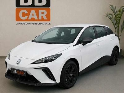 Branco Usado 2023 MG MG4 EV Citadino | € 17.900 (Bom preço)
