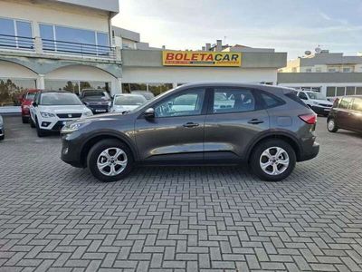 Usado Ford Kuga Trend 120 HP (88 kW) 2021 Cinza escuro SUV