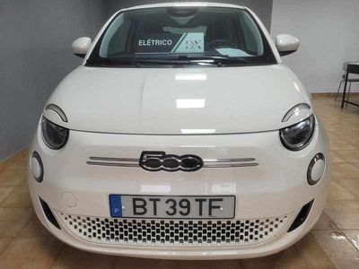 Branco Usado 2024 Fiat 500e | € 15.900 (Bom preço)