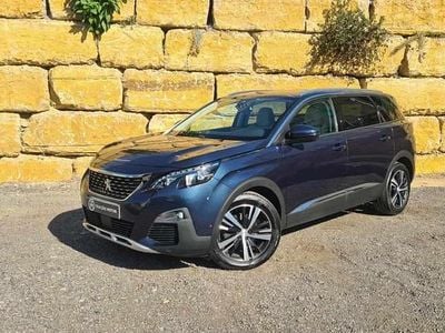 Azul Usado 2019 Peugeot 5008 Allure Monovolume | € 21.500 (Preço justo)