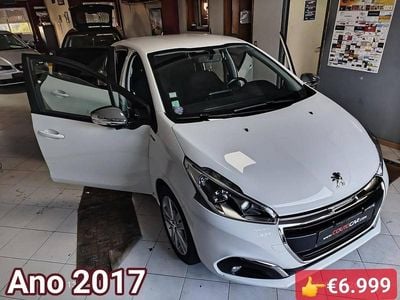 Usado Peugeot 208 82 HP (60 kW) 2017 Branco Citadino