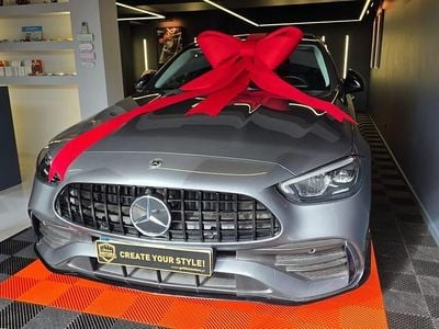 Usado Mercedes C300e AMG line 313 HP (230 kW) 2025 Cinza Sedan