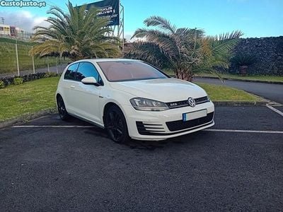 Branco Usado 2013 VW Golf VII GTD Citadino | € 18.900 (Caro)