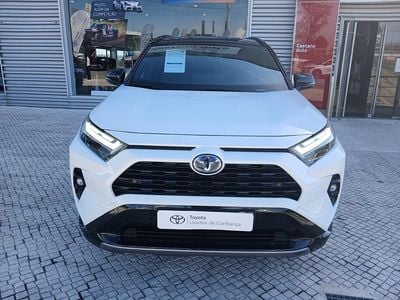 Branco (pintura metalizada) Usado 2024 Toyota RAV4 SUV | € 46.000