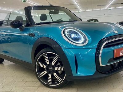 Azul Usado 2023 Mini Cooper Coupé Essential Coupé | € 33.990