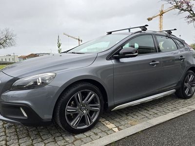 usado Volvo V40 cross contry 1.6 diesel (2015)