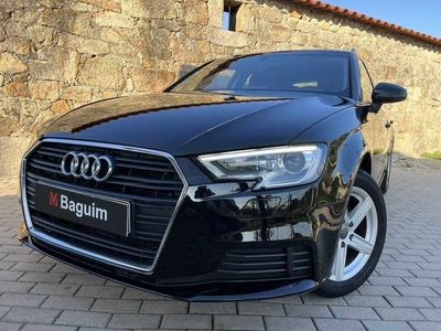 Usado Audi A3 Design 116 HP (85 kW) 2017 Preto