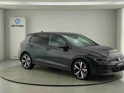 Cinzento Novo 2025 VW Golf VIII Life Citadino | € 38.990 (Preço justo)