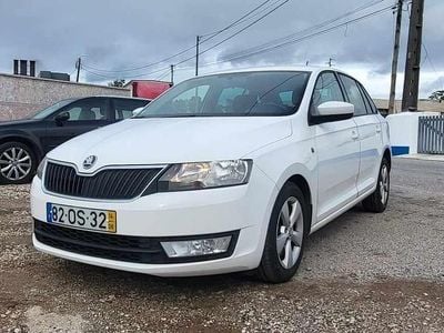 Usado Skoda Rapid 90 HP (66 kW) 2014 Branco Carrinha