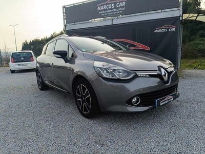 Cinzento Usado 2015 Renault Clio IV Carrinha | € 11.400 (Preço elevado)