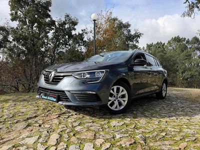 Antracite Usado 2020 Renault Mégane IV Carrinha | € 14.999 (Preço justo)