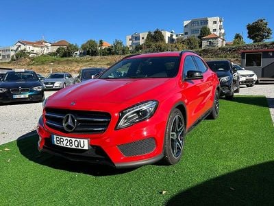 Vermelho Usado 2014 Mercedes GLA200 AMG line SUV | € 19.500