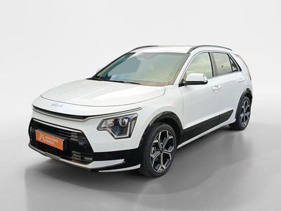 Usado Kia Niro 141 HP (103 kW) 2024 Branco SUV