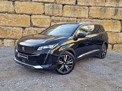Usado Peugeot 5008 GT 130 HP (95 kW) 2021 Preto Monovolume
