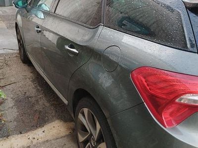 Usado Citroën DS5 170 HP (125 kW) 2012 Citadino