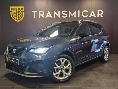 Usado Seat Arona 110 HP (80 kW) 2022 Cinzento SUV
