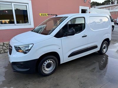 Branco Usado 2021 Opel Combo Sedan | € 14.990 (Preço justo)