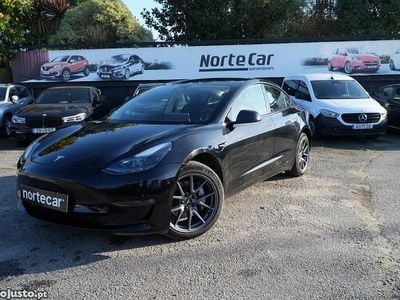 Preto Usado 2023 Tesla Model 3 Sedan | € 30.750 (Preço justo)