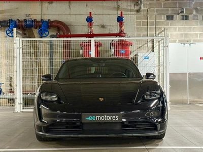 Usado Porsche Taycan 419 kW (571 HP) 2024 Preto Sedan