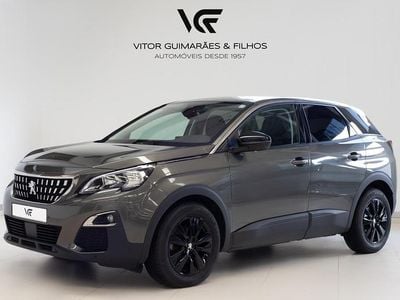 Verde escuro Usado 2021 Peugeot 3008 Active SUV | € 22.990 (Preço justo)