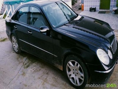 Mercedes E270