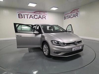 Usado VW Golf VII 115 HP (84 kW) 2018 Cinzento