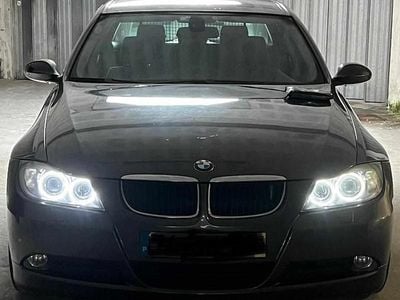 Cinzento Usado 2010 BMW 320 Carrinha | € 8.000 (Super Preço)