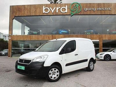 Usado Peugeot Partner 49 kW (67 HP) 2018 Branco