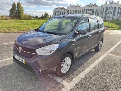 Dacia Lodgy