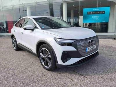 Branco Usado 2023 Audi Q4 e-tron Comfort SUV | € 28.990 (Bom preço)