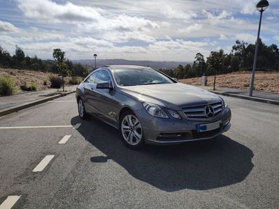 usado Mercedes E250 Coupé