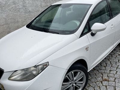 usado Seat Ibiza 6J stylance 1.9 tdi 105cv