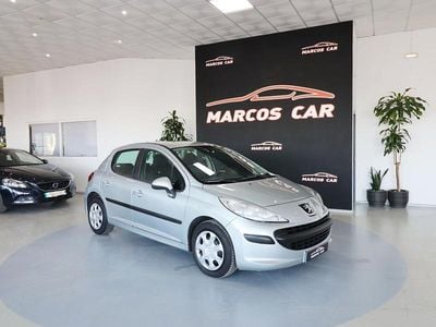 Usado Peugeot 207 68 HP (50 kW) 2007 Cinza