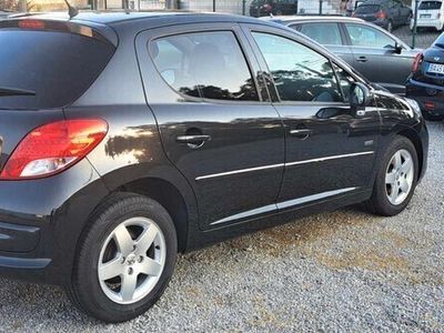 usado Peugeot 207 1.4 16V SE Sportium