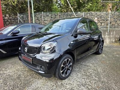 Preto Usado 2017 Smart ForFour Passion Citadino | € 13.900 (Preço elevado)