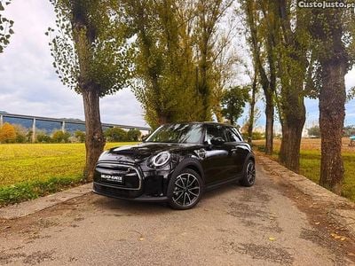 Usado Mini Cooper SE 135 kW (184 HP) 2021 Preto Citadino