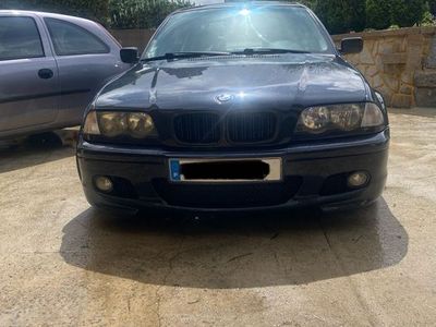 usado BMW 320 e46 D vendo ou troco por moto 4