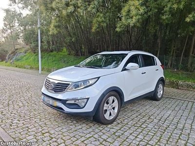 Branco Usado 2011 Kia Sportage SUV | € 9.750