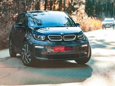 Azul Usado 2018 BMW i3 Comfort Edition Citadino | € 25.000