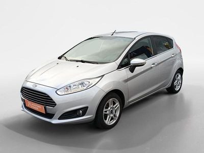 Cinza Usado 2014 Ford Fiesta Trend | € 8.872 (Bom preço)