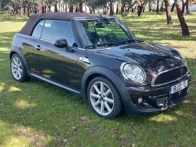 Usado Mini Cooper S Cabriolet 184 HP (135 kW) 2012 Castanho Cabrios