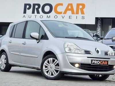 Usado Renault Modus 85 HP (62 kW) 2010 Cinzento Monovolume