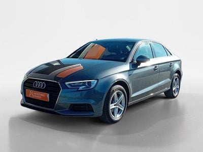 Cinza Usado 2020 Audi A3 Sport Sedan | € 19.676 (Preço justo)