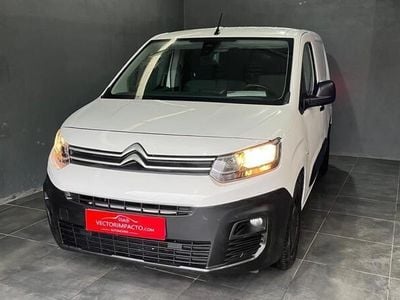 Branco Usado 2019 Citroën Berlingo Monovolume | € 12.496 (Preço justo)