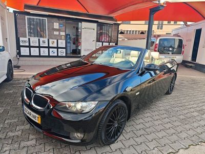 Usado BMW 320 Cabriolet 170 HP (125 kW) 2007 Preto Cabrios