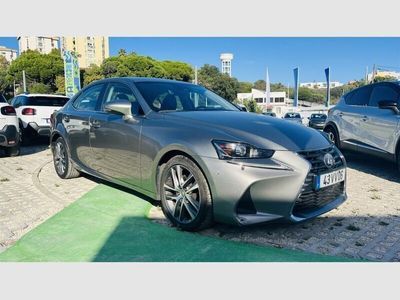 Lexus IS300h