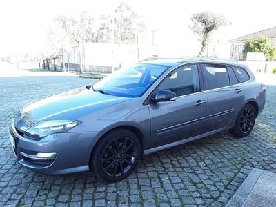 Cinza Usado 2015 Renault Laguna III Dynamique Carrinha | € 10.990 (Caro)