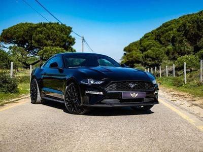 Usado Ford Mustang 314 HP (230 kW) 2019 Preto Coupé