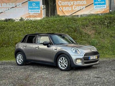 Usado Mini ONE 102 HP (75 kW) 2019 Cinzento Citadino